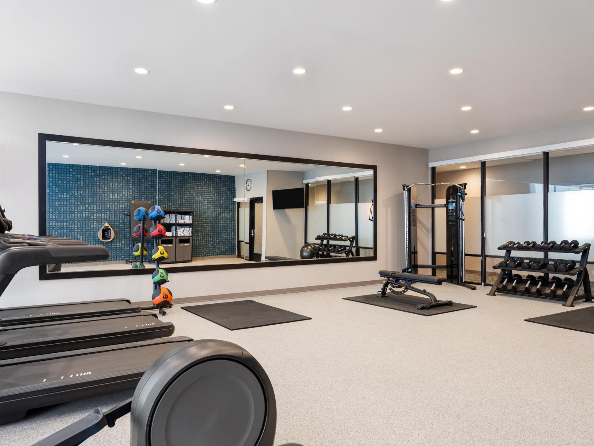 La Quinta Inn And Suites By Wyndham Lincoln Luaran gambar